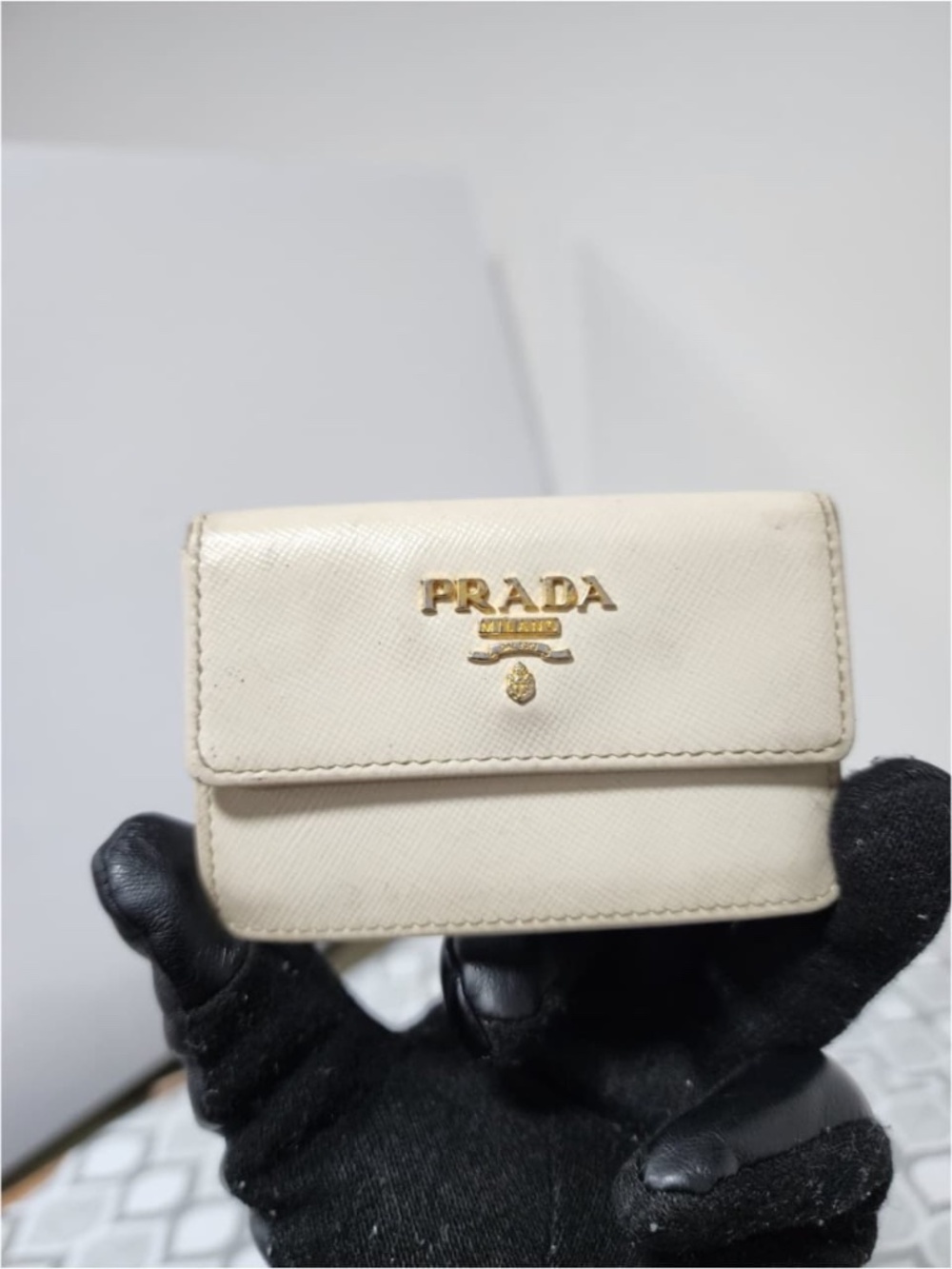 Authentic PRADA Nano Saffiano Leather Card Holder/Wallet Off-White